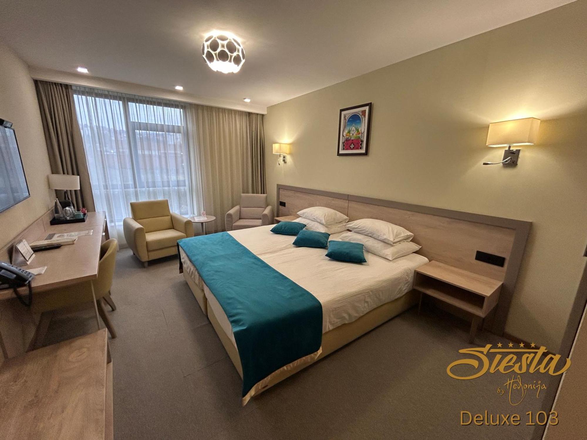 Hotel Siesta Užice Exteriör bild